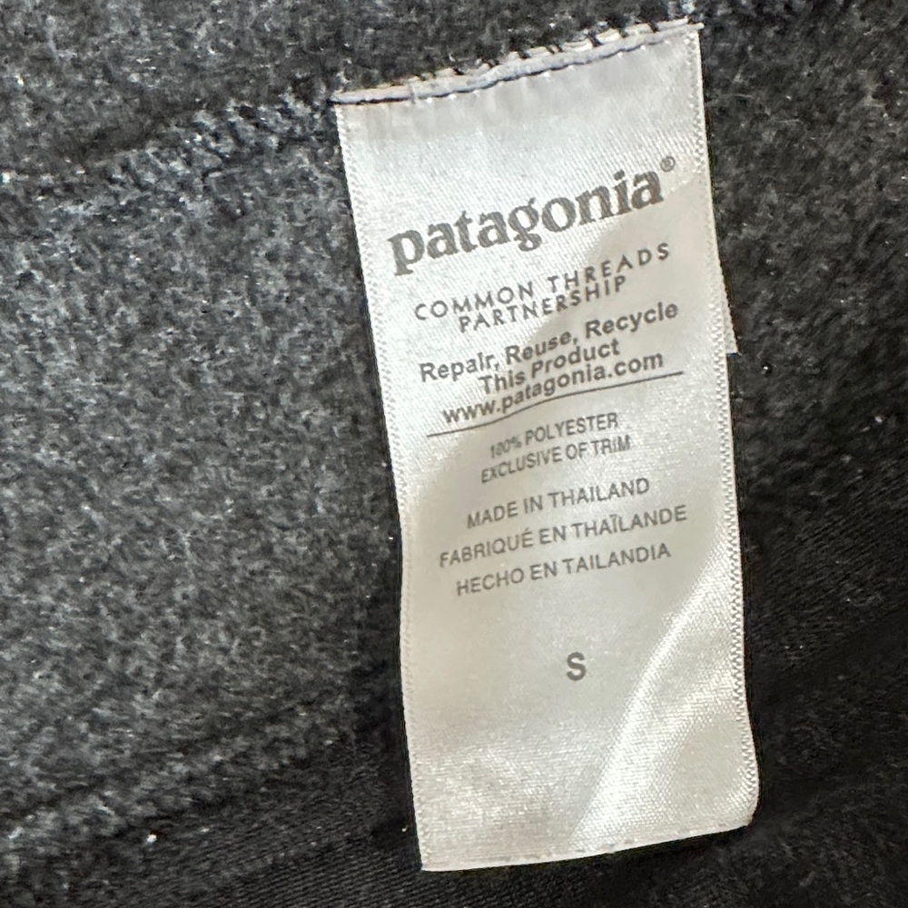 Patagonia Women's Charcoal Utility Jacket - Picture 10 of 15
